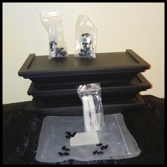 Black Claw Tips for Kittens - Picture 2 of 3